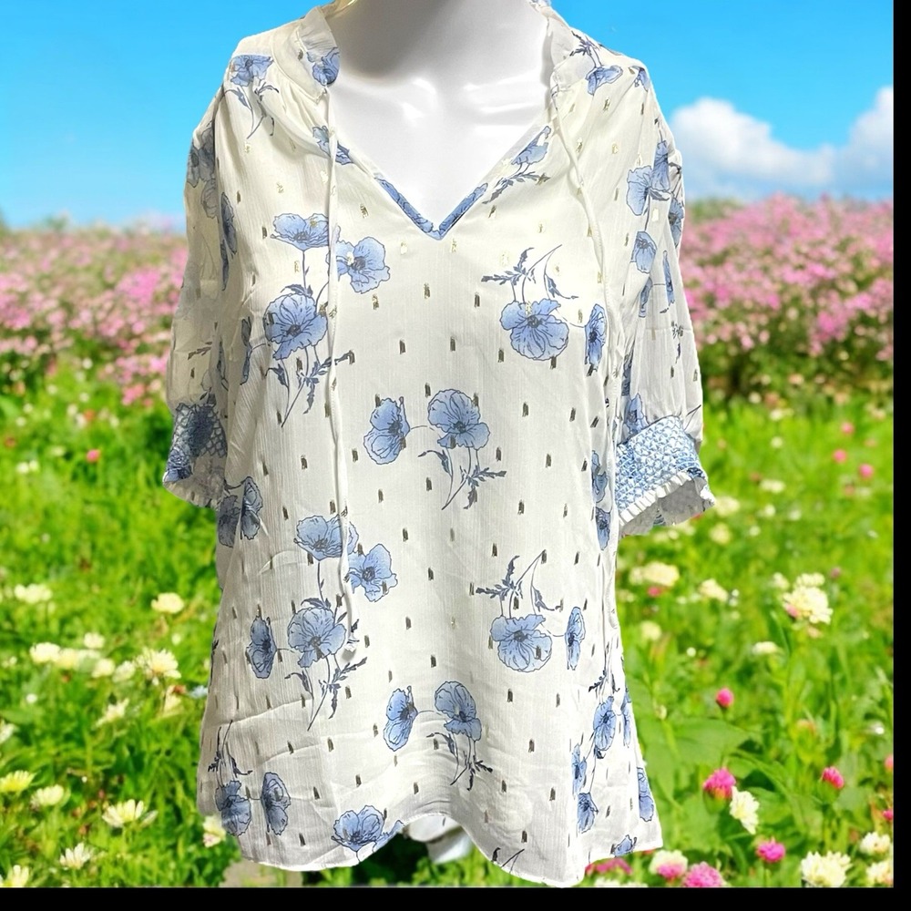 Tamara H NEW Gauzy White Blouse Size Small Blue Gold Floral Embroidered Sleeves‎